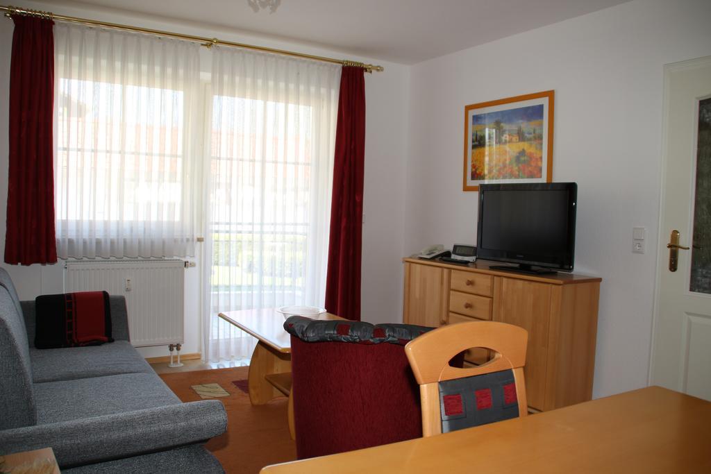 2 Zimmer Kursuite Bad Fuessing Extérieur photo